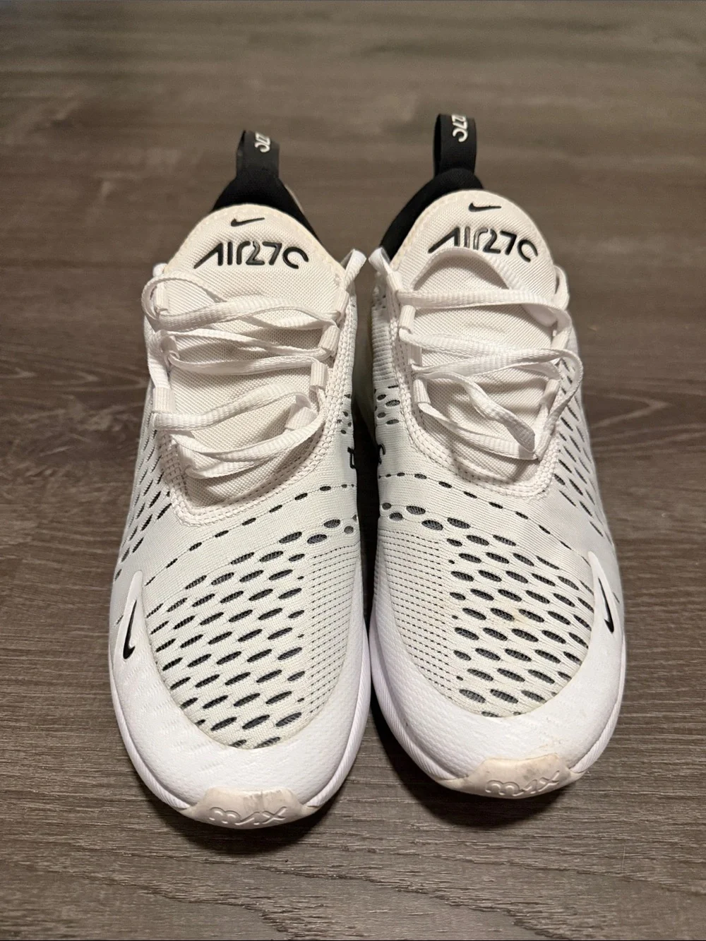 Nike White and Black Air 270 Mesh Running Shoes - Picture 4 of 9